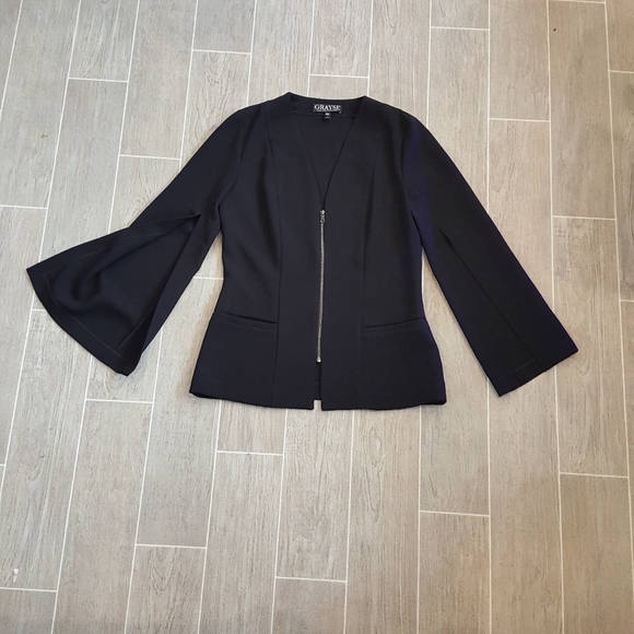 Grayse Jackets & Blazers - GrayseBlack Slit Sleeved Blazer W/Front Zipper